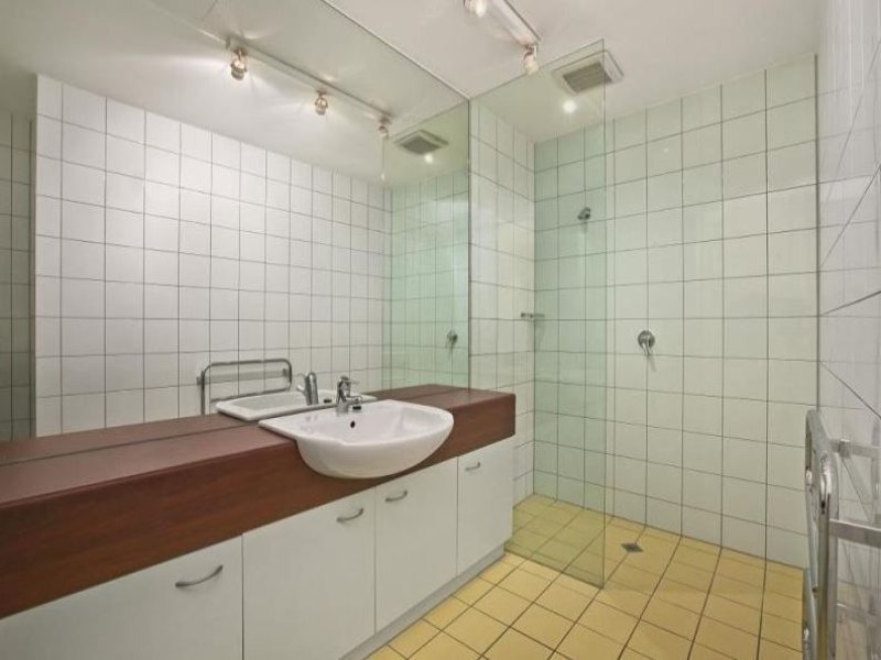 Gallery: 301/292-298 Flinders Street