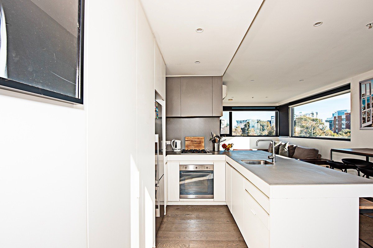 Gallery: 301/2A Henry Street