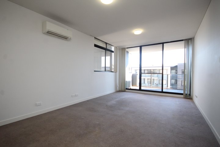 301/3 Sunbeam Street CAMPSIE 2