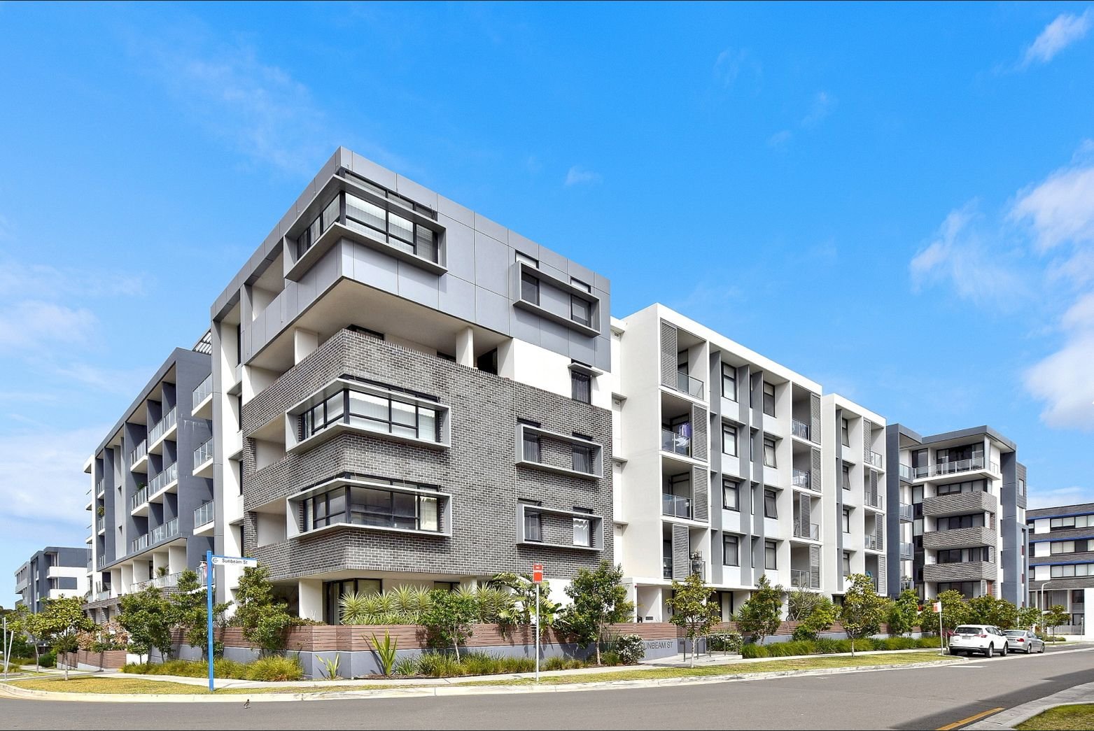 301/3 Sunbeam Street CAMPSIE 8