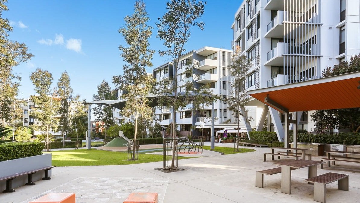 301/3 Sunbeam Street CAMPSIE 11