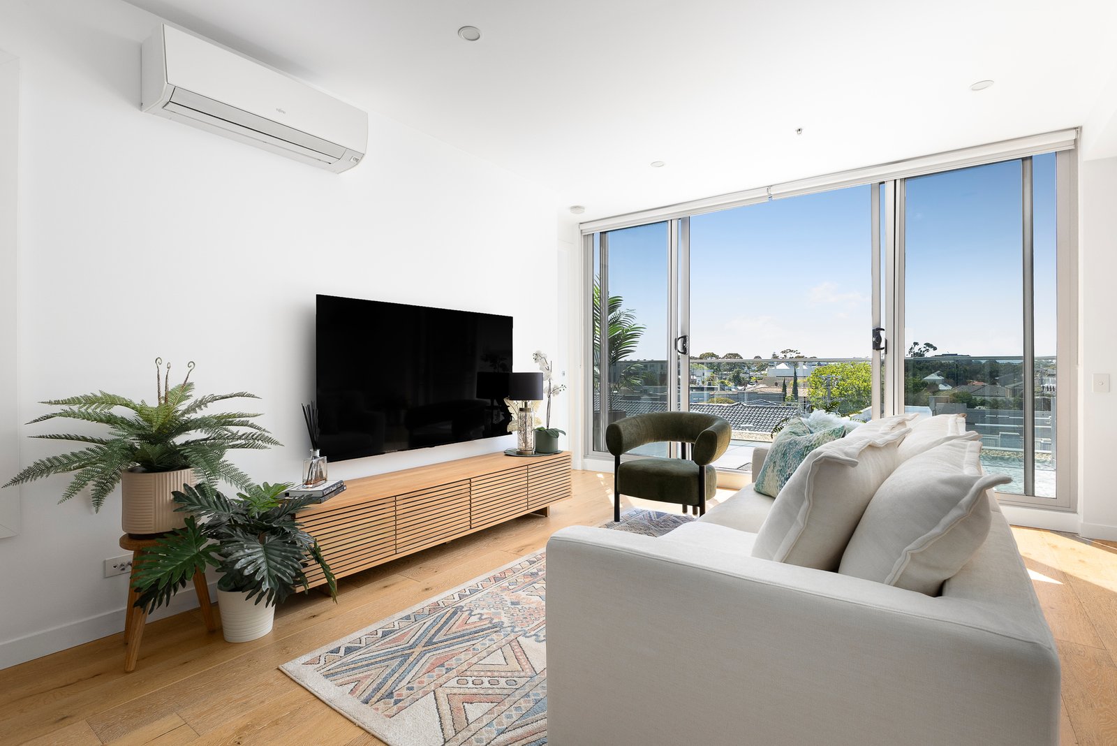 Gallery: 301/317 New Street