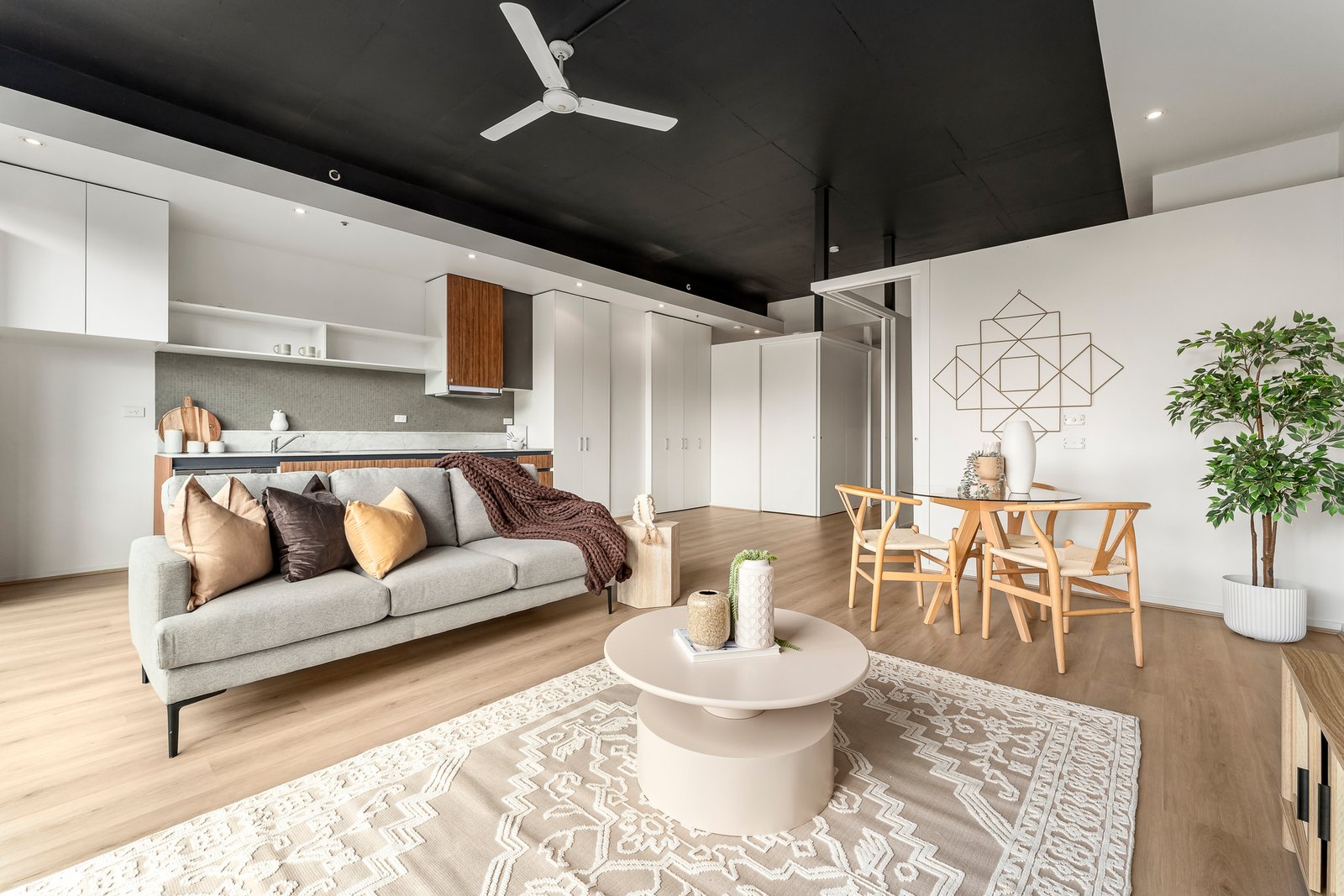 Gallery: 301/320 St Kilda Road