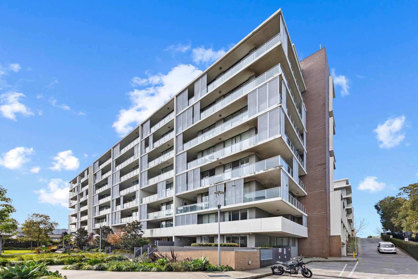 301/39 Rhodes Street HILLSDALE 28