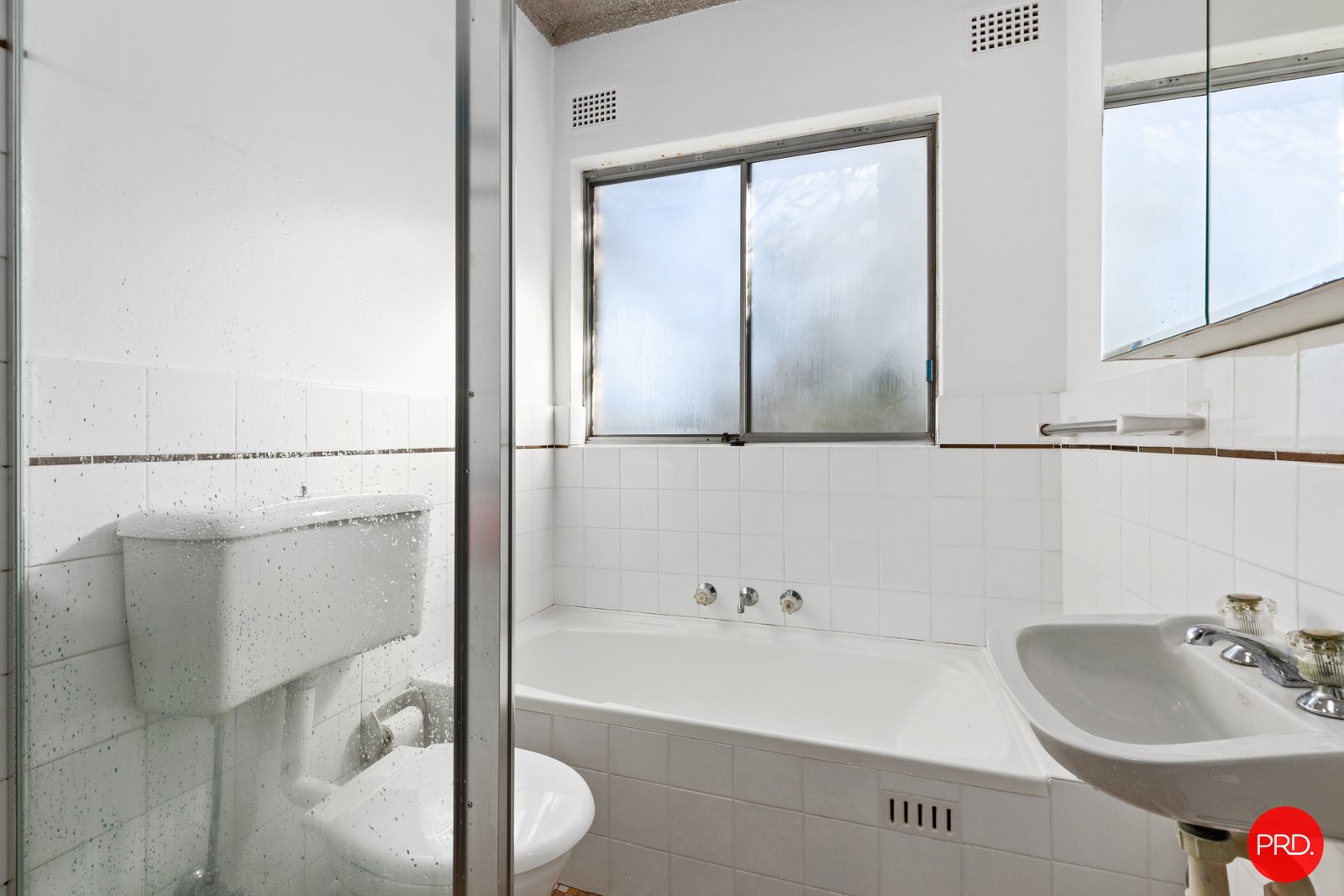 30/14 Warialda Street KOGARAH 4