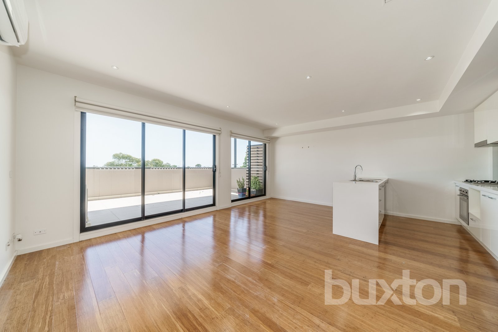 Gallery: 301/436-442 Huntingdale Road