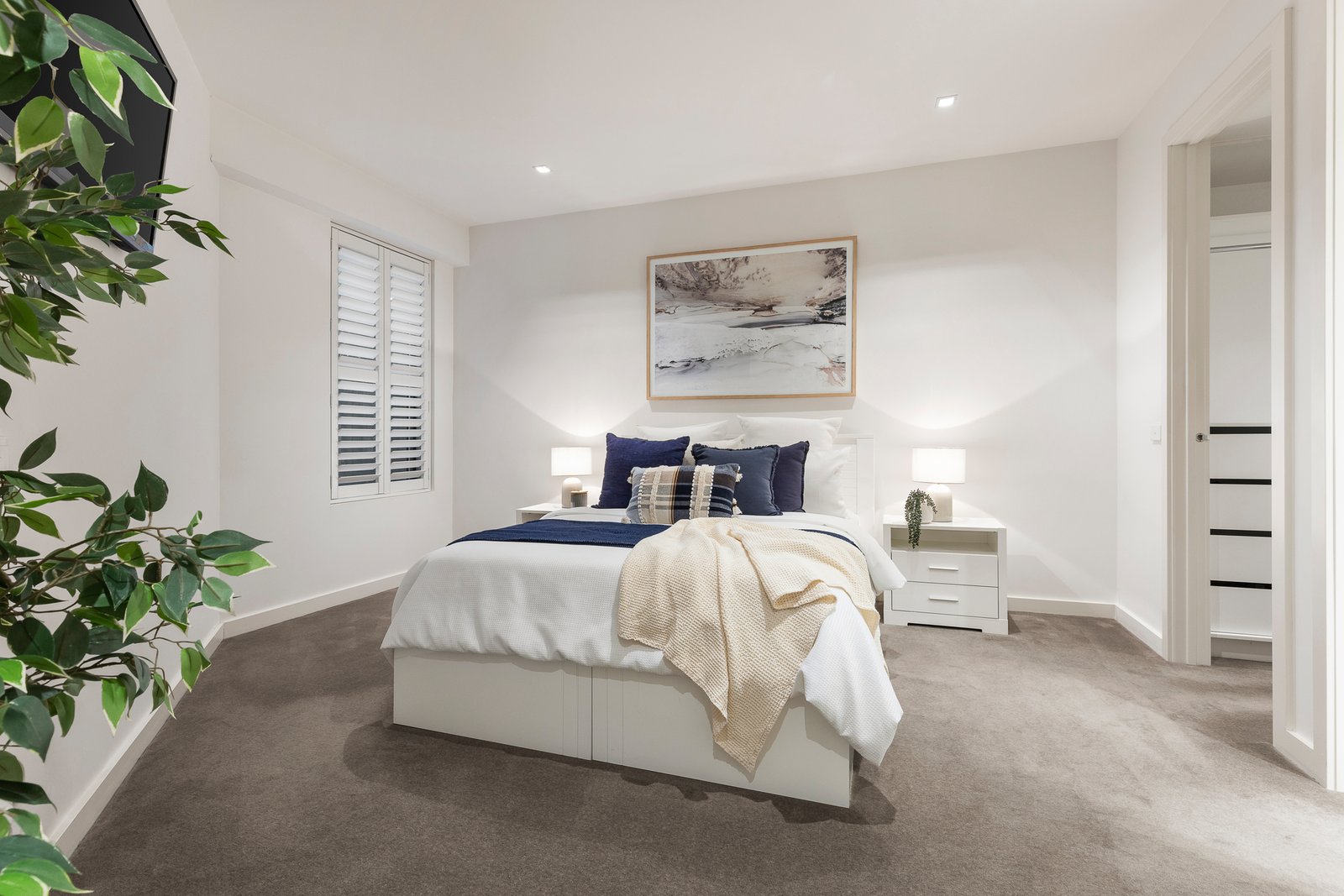 Gallery: 30/15 Beach Road