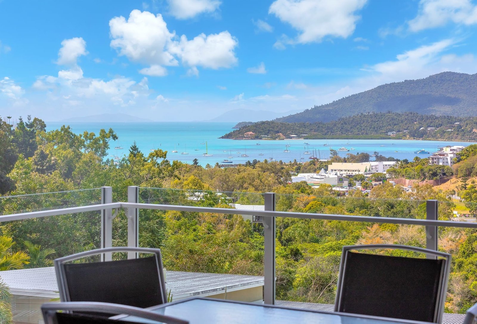 30/15 Flame Tree Court AIRLIE BEACH 1