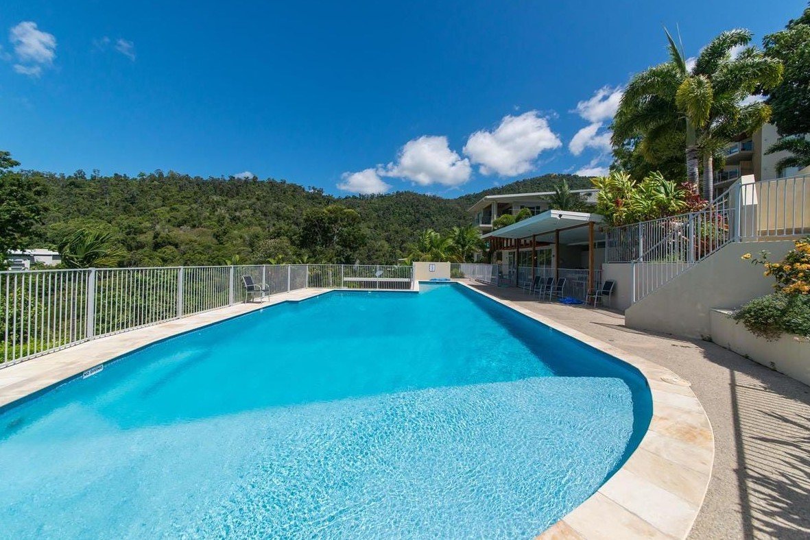 30/15 Flame Tree Court AIRLIE BEACH 14