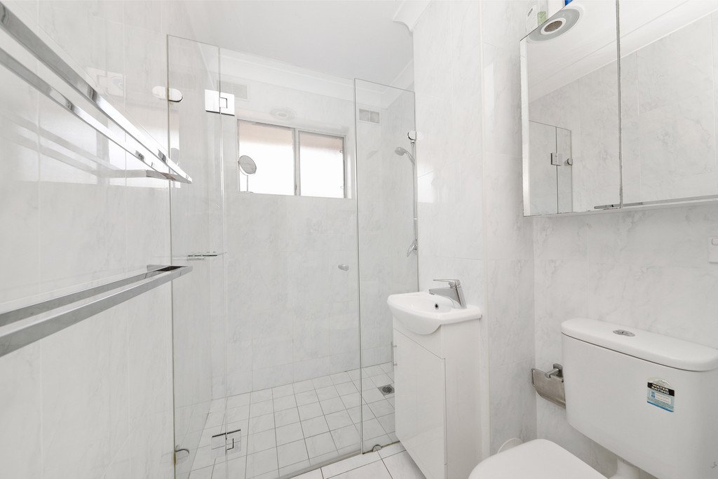 30/15 Grace Campbell Crescent HILLSDALE 5