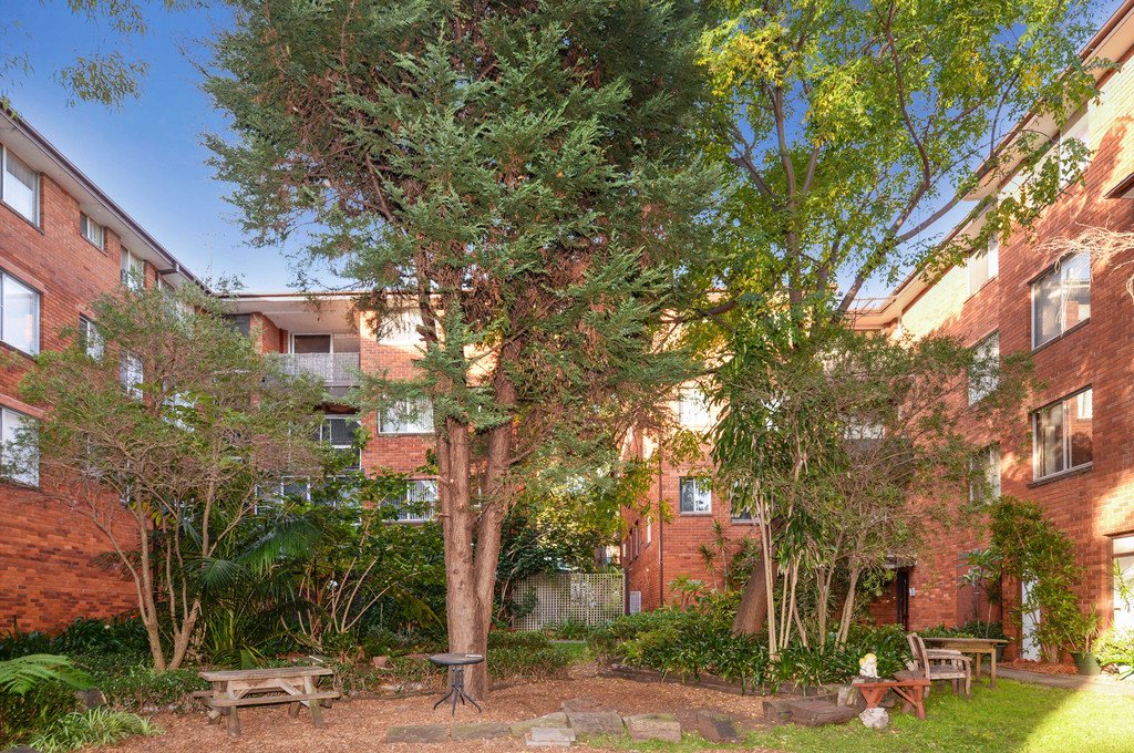 30/15 Grace Campbell Crescent HILLSDALE 6