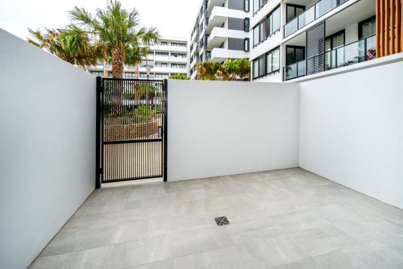 3015/55 Wilson Street BOTANY 9