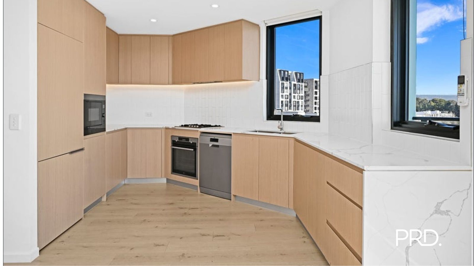 301/60 Lord Sheffield Cct  Penrith 4