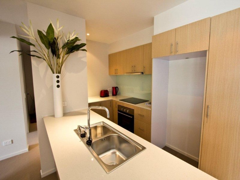 30/166 Bathurst Street HOBART 4