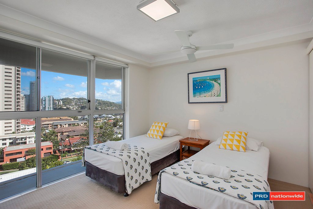 30/170-180 The Esplanade BURLEIGH HEADS 6