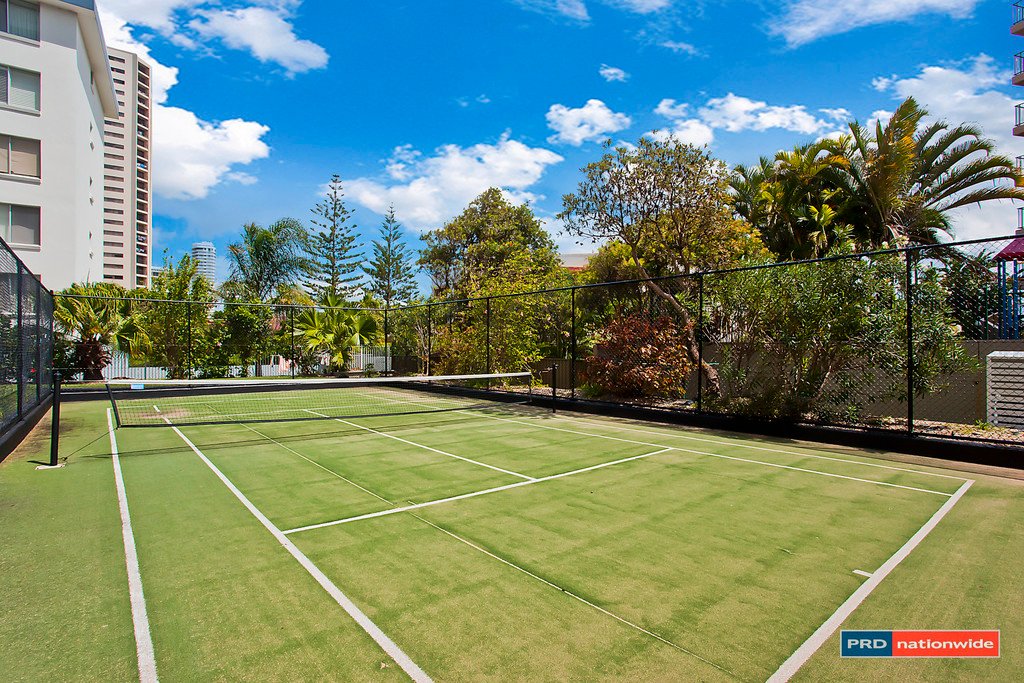 30/170-180 The Esplanade BURLEIGH HEADS 13