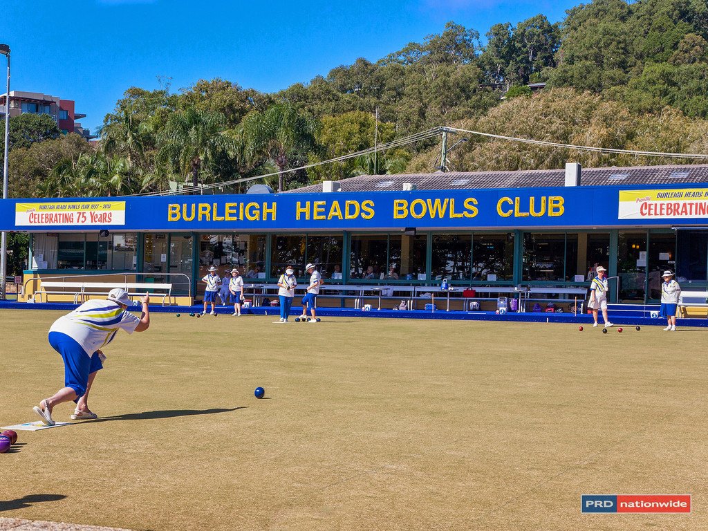 30/170-180 The Esplanade BURLEIGH HEADS 17