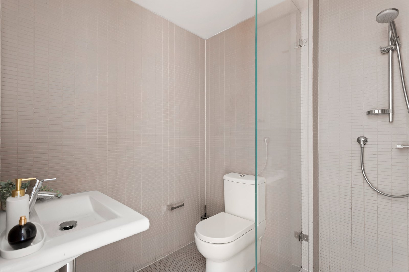 Real Estate and Property in 301/72 Acland Street, St Kilda, VIC