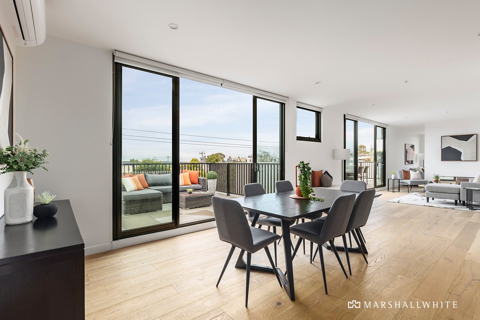 301/777 Doncaster Road, Doncaster, VIC