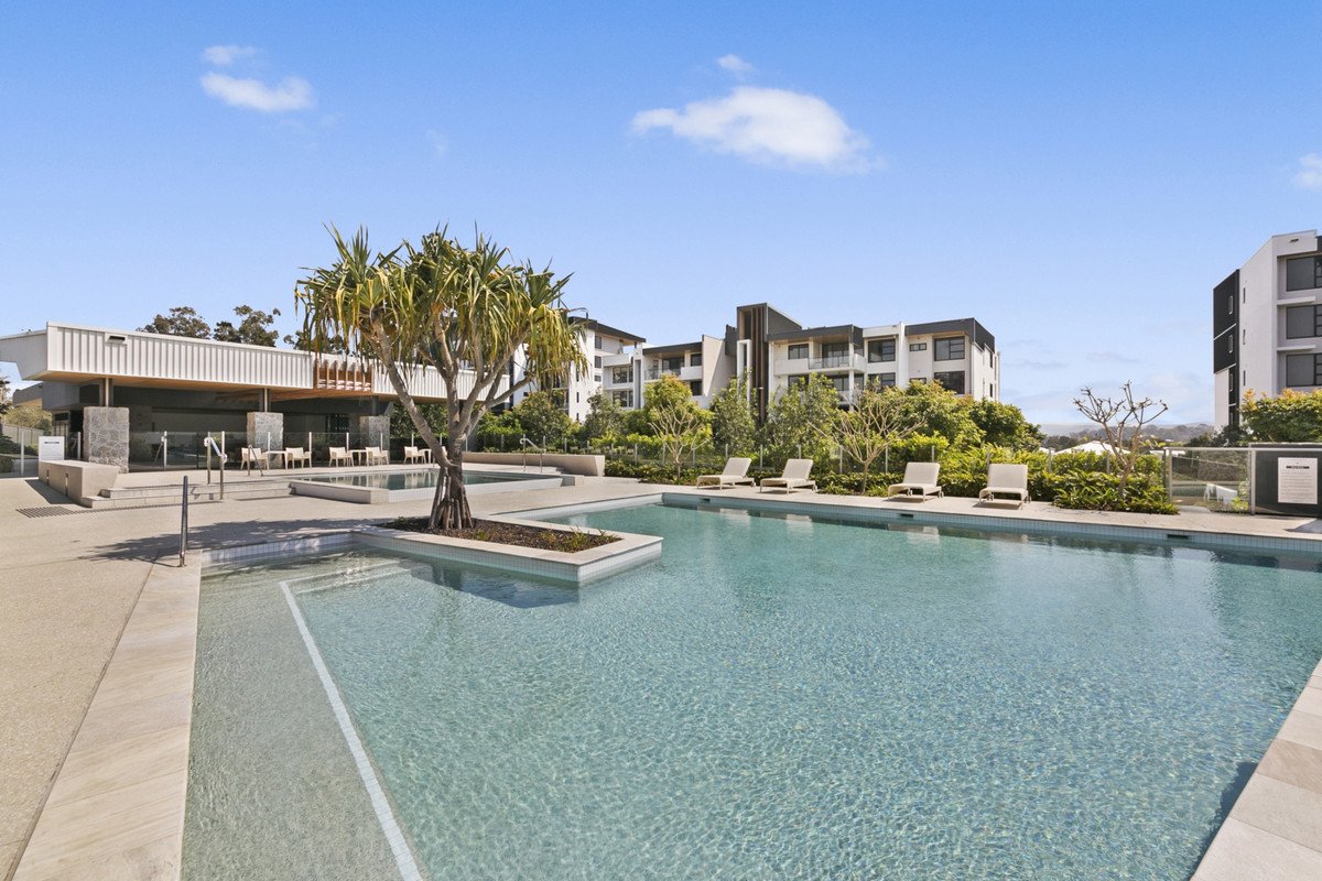 3018/21 Ross Street Benowa 22