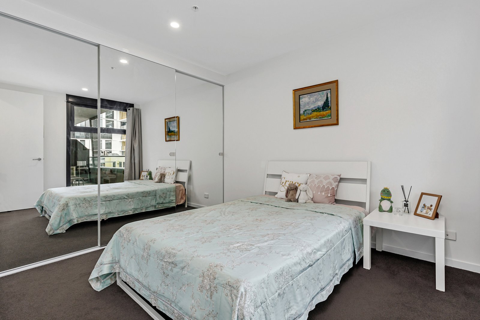 Gallery: 301/83-85 Drummond Street