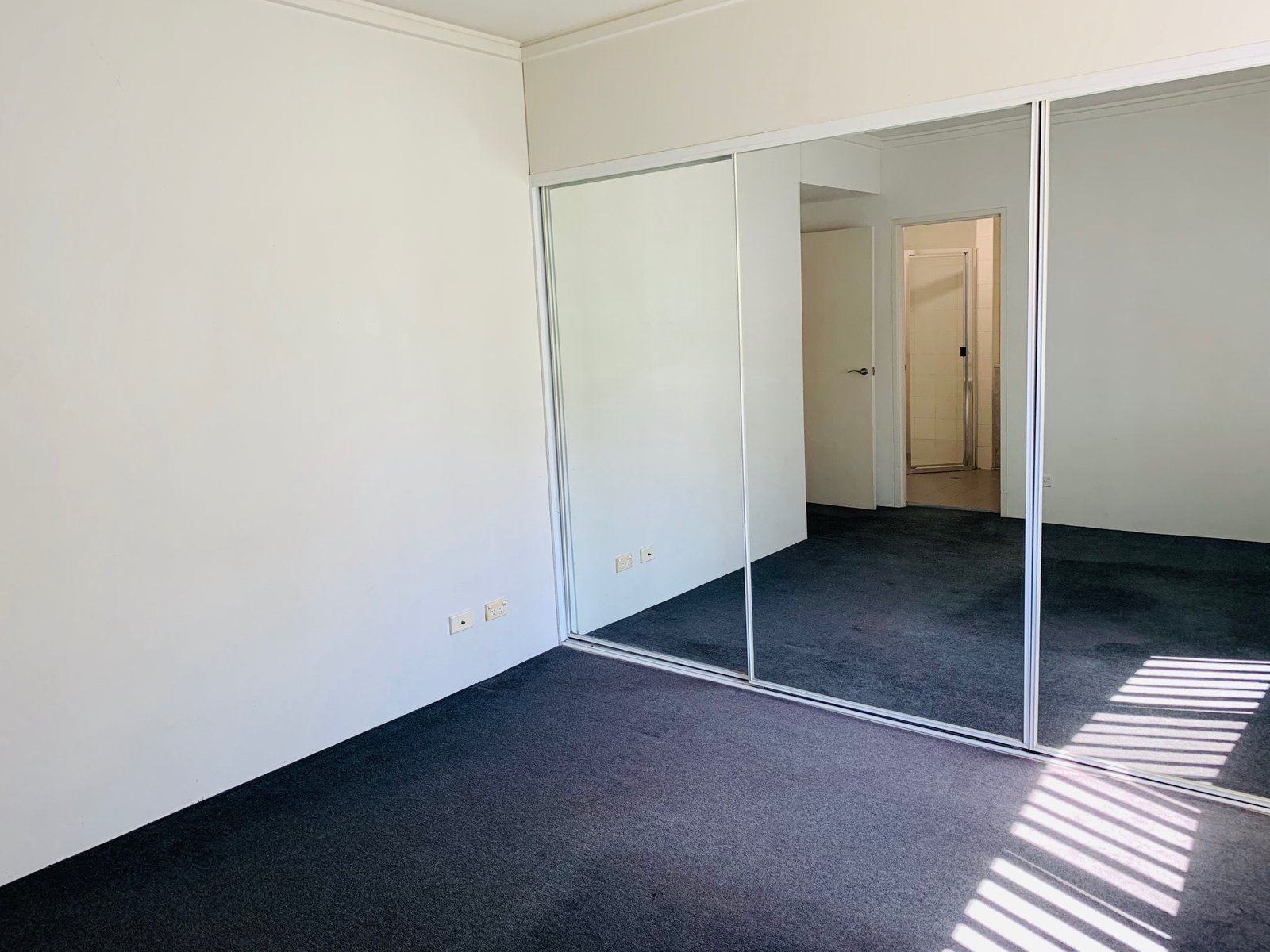 301E/138 Carillon Avenue NEWTOWN 7