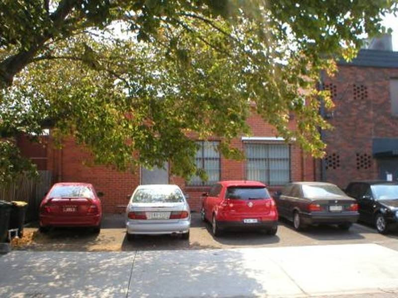 Gallery: 302-304 Bay Street