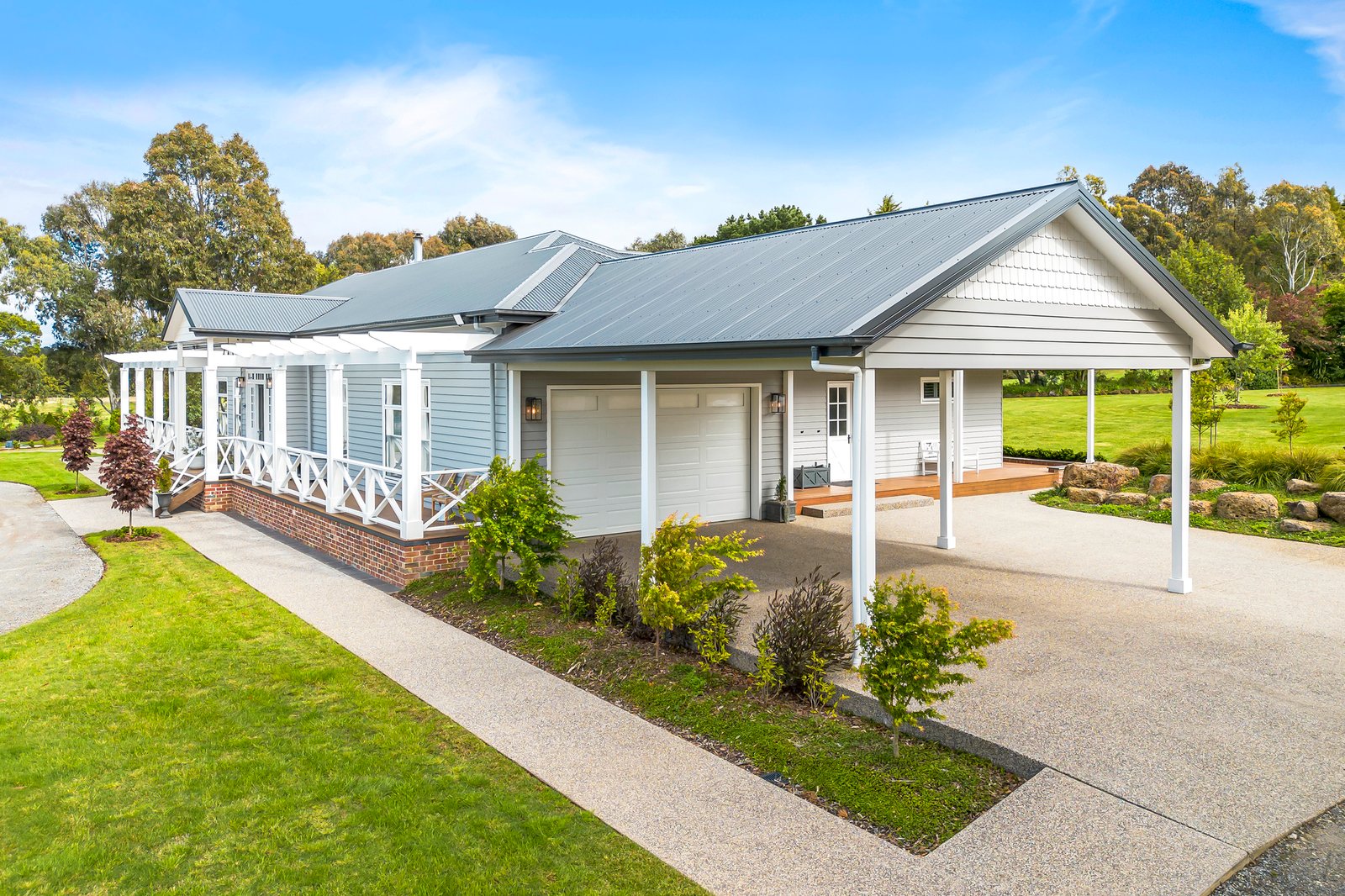 Real Estate and Property in 302 Couangalt Road, Gisborne South, VIC