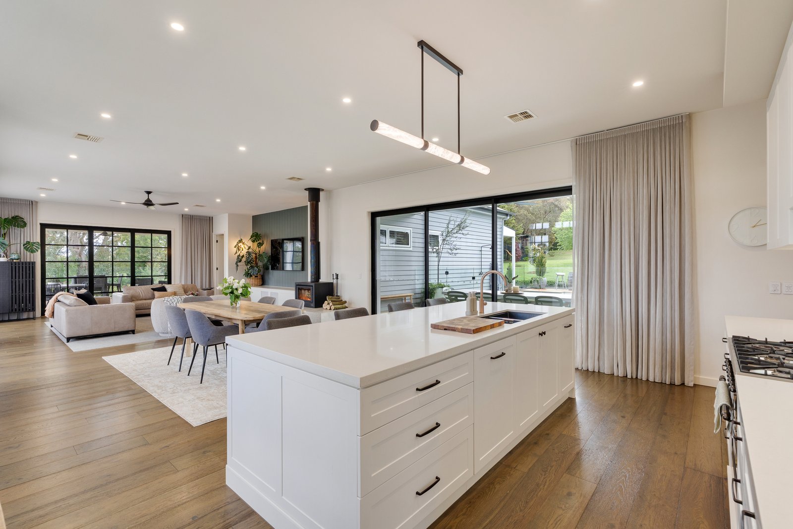 Real Estate and Property in 302 Couangalt Road, Gisborne South, VIC