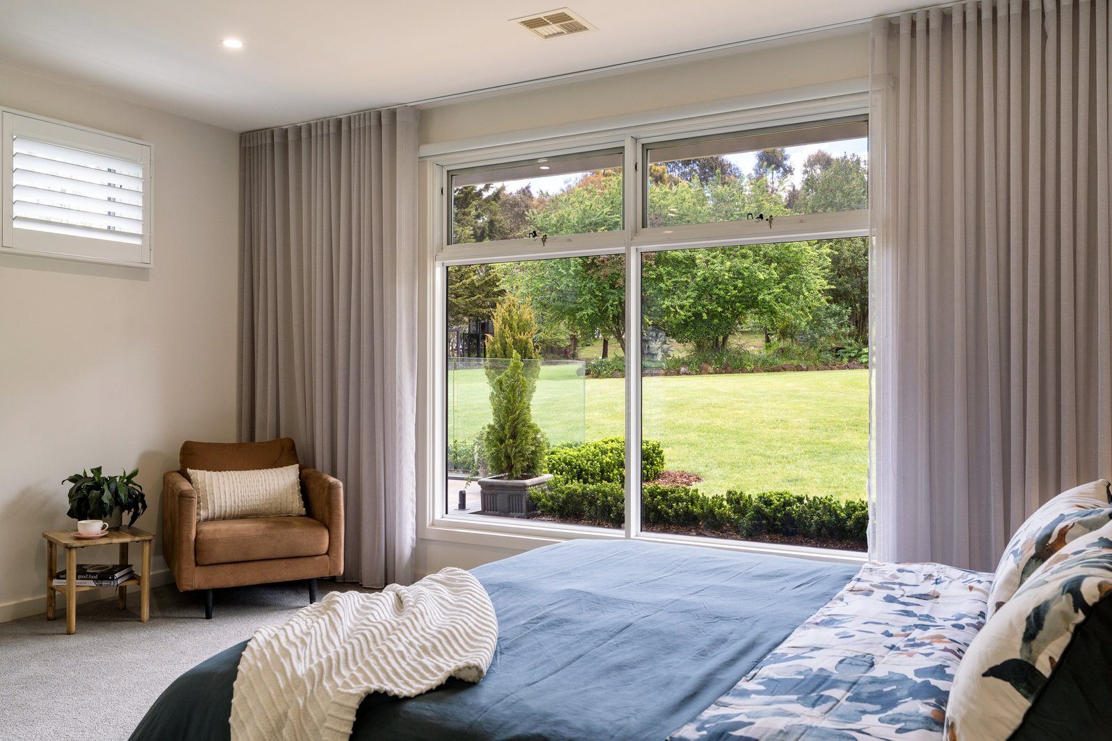 Real Estate and Property in 302 Couangalt Road, Gisborne South, VIC