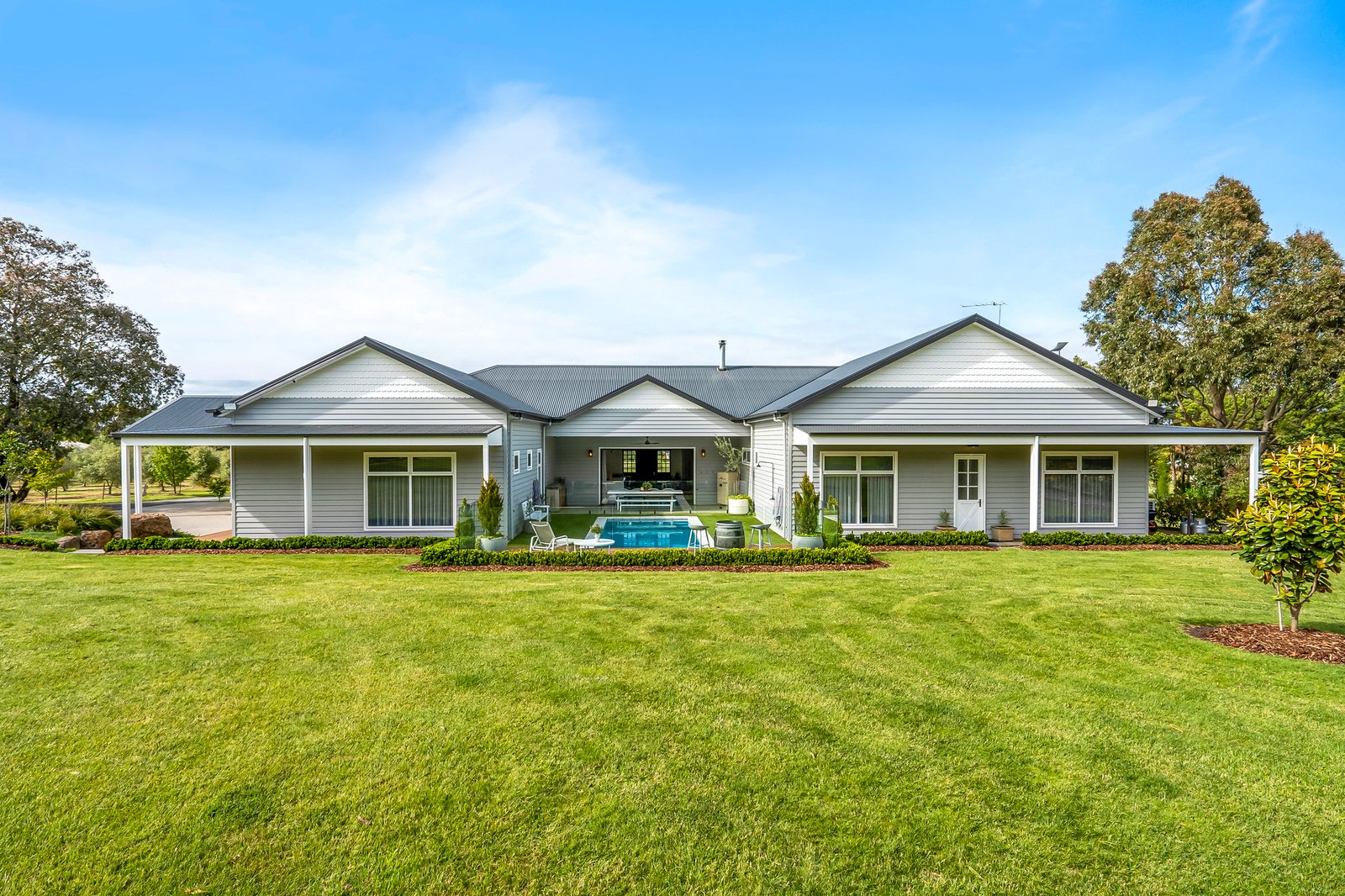 Real Estate and Property in 302 Couangalt Road, Gisborne South, VIC