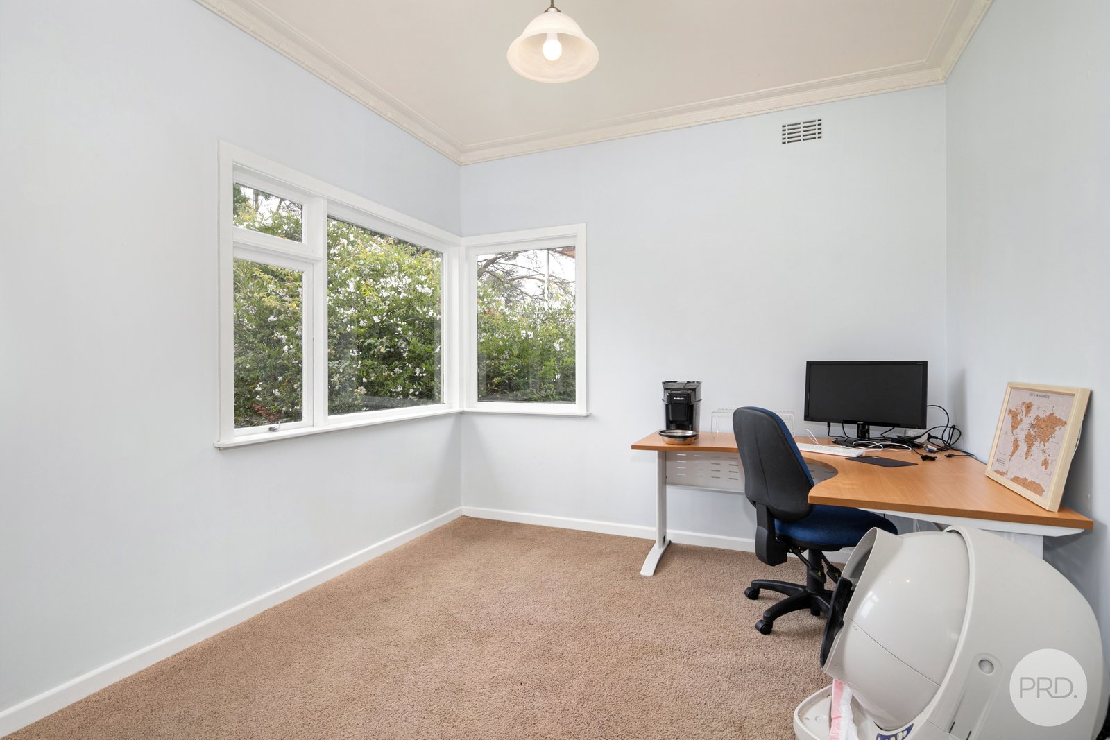 302 Elsworth Street West  MOUNT PLEASANT 7