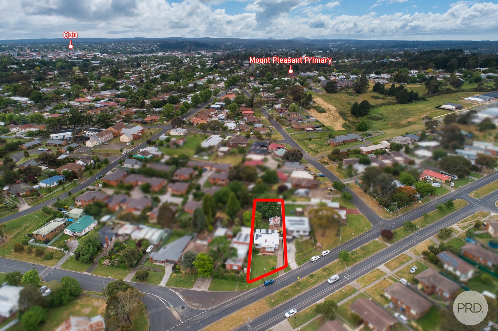 302 Elsworth Street West  MOUNT PLEASANT 9