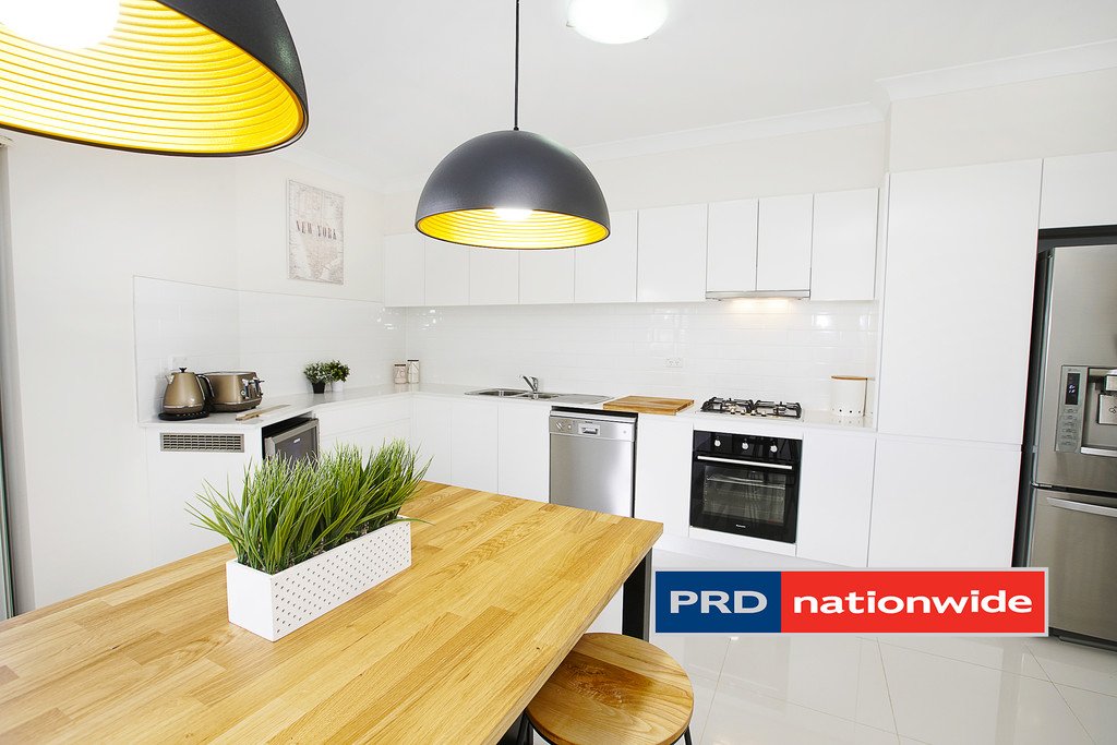 30/2 Glenmore Ridge Drive GLENMORE PARK 4