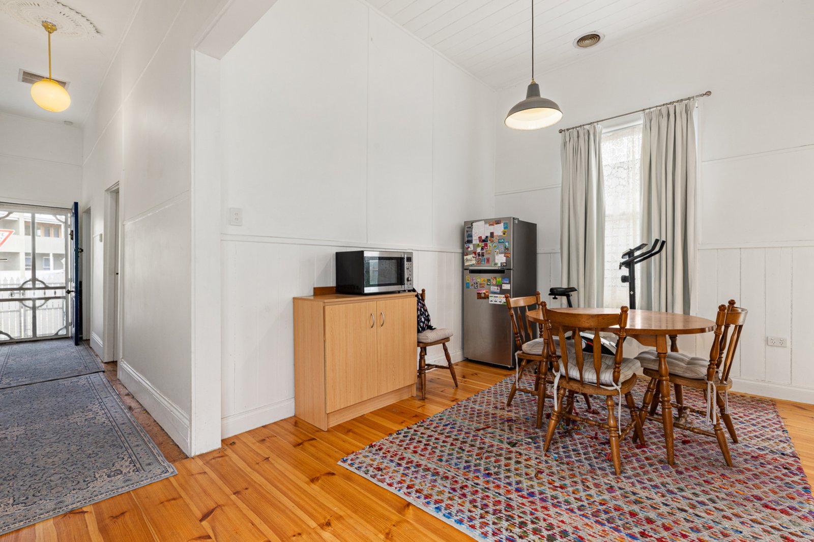 Gallery: 302 Humffray Street South