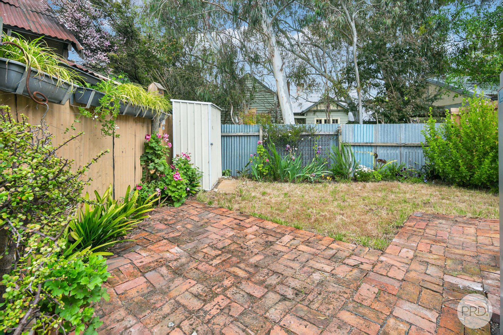 302 Humffray Street South GOLDEN POINT 8