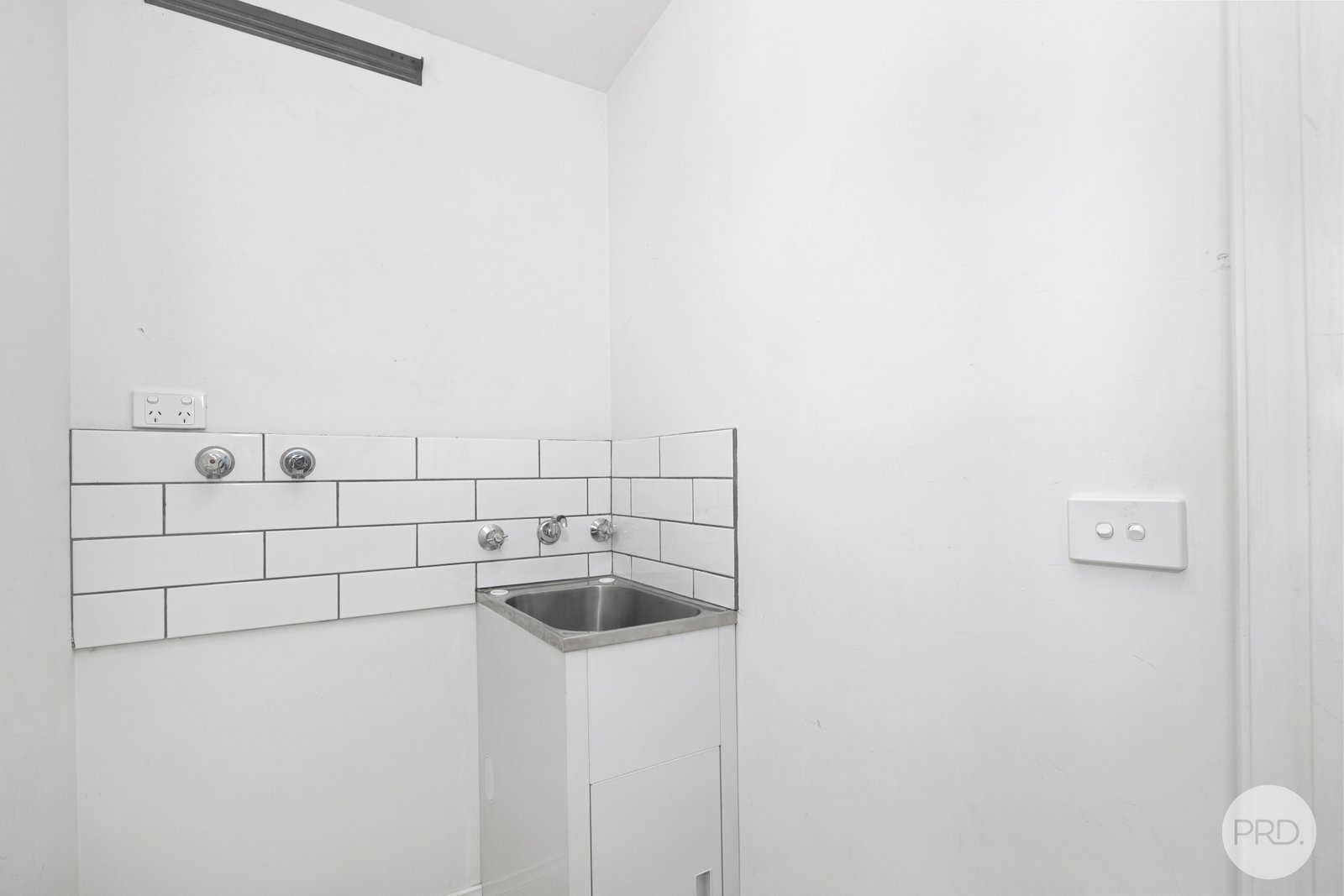 302 Humffray Street South GOLDEN POINT 11