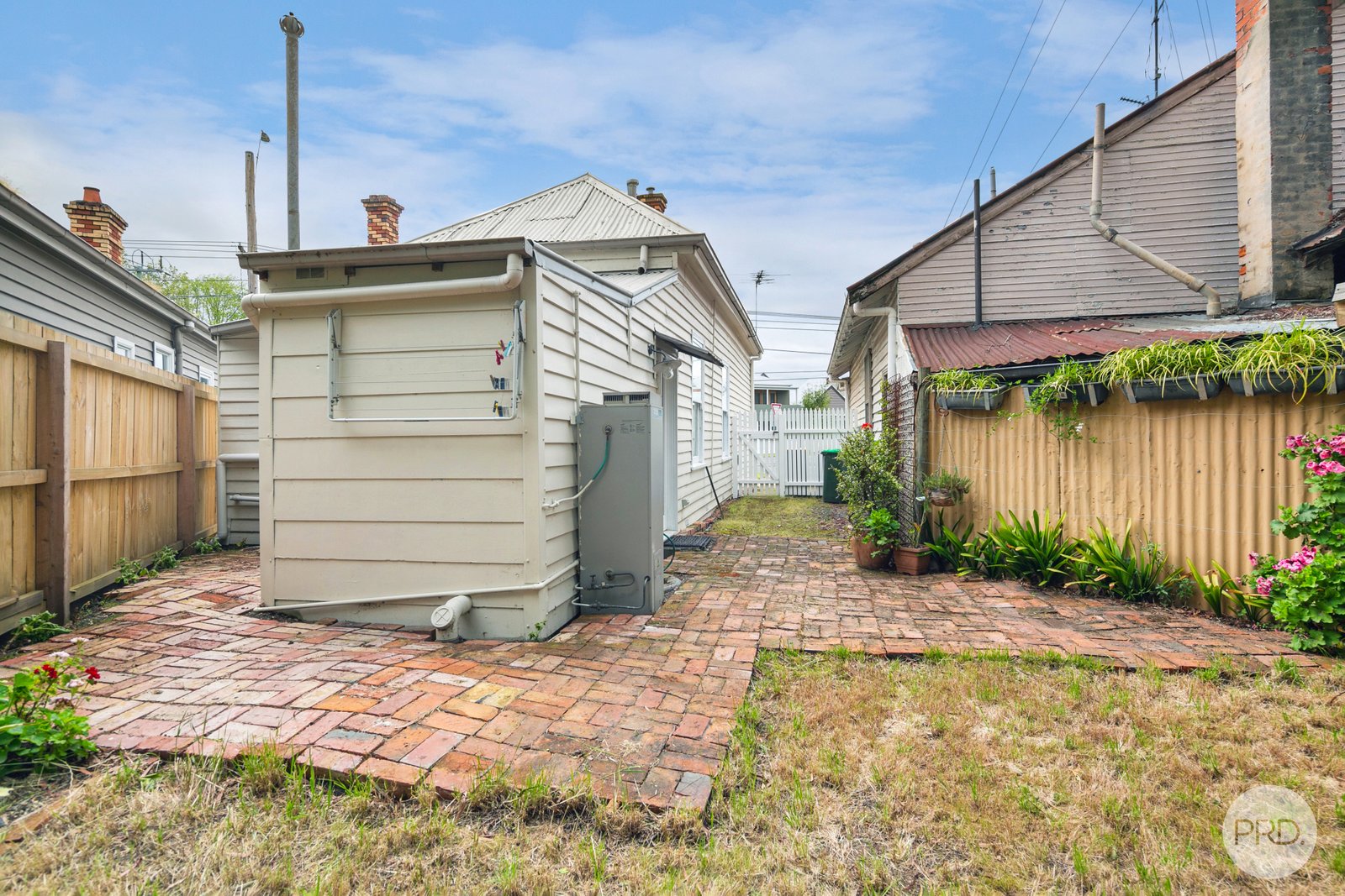 302 Humffray Street South GOLDEN POINT 12