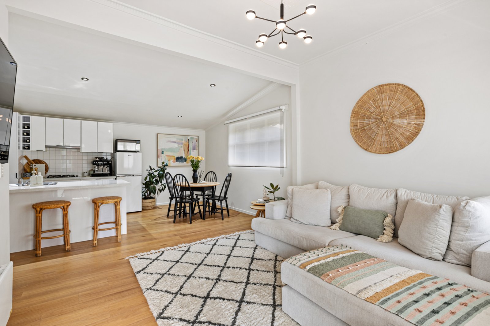 Gallery: 302 Nicholson Street