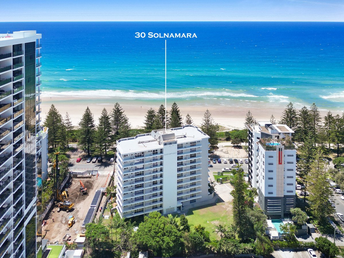 30/202 The Esplanade Burleigh Heads 2