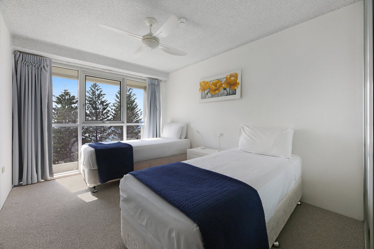30/202 The Esplanade Burleigh Heads 17