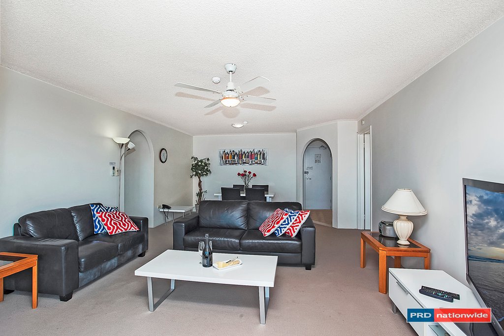 30/202 The Esplanade BURLEIGH HEADS 4