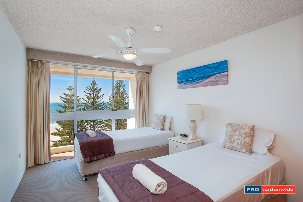 30/202 The Esplanade BURLEIGH HEADS 5