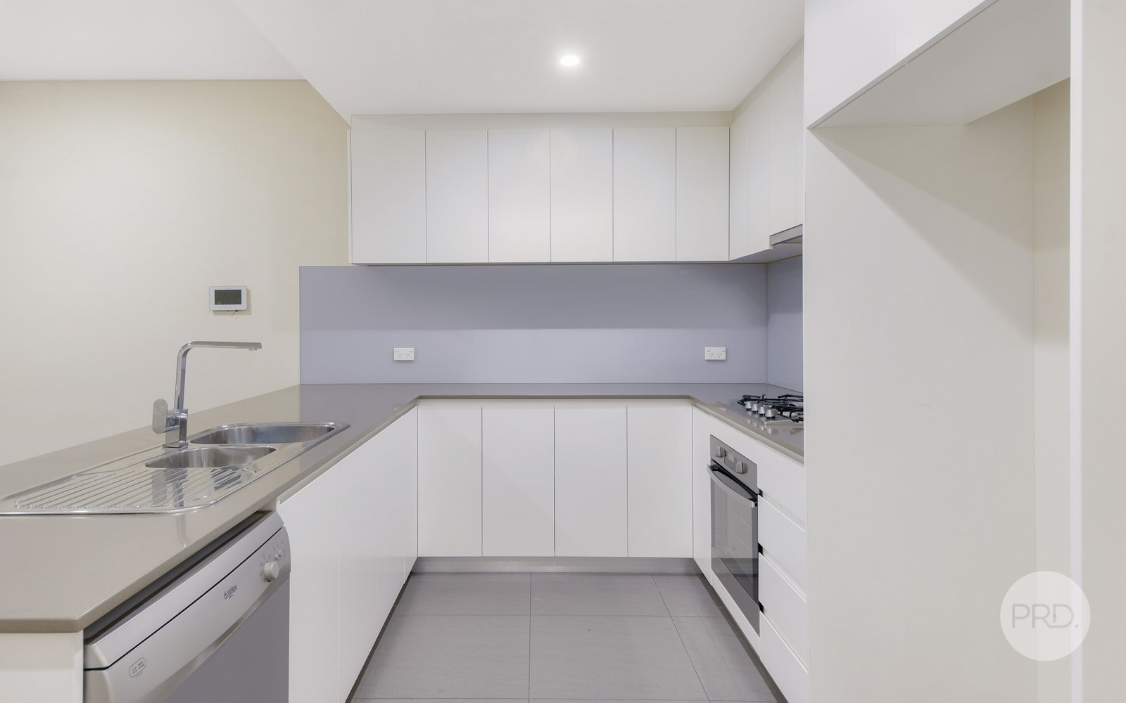 30/206-212 Great Western Highway KINGSWOOD 3