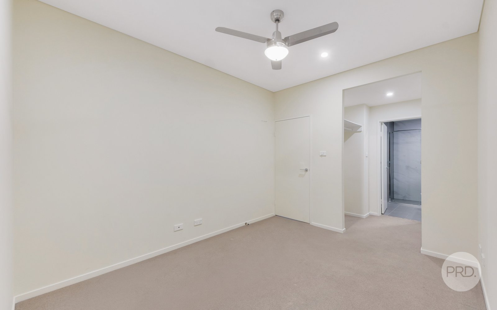 30/206-212 Great Western Highway KINGSWOOD 6