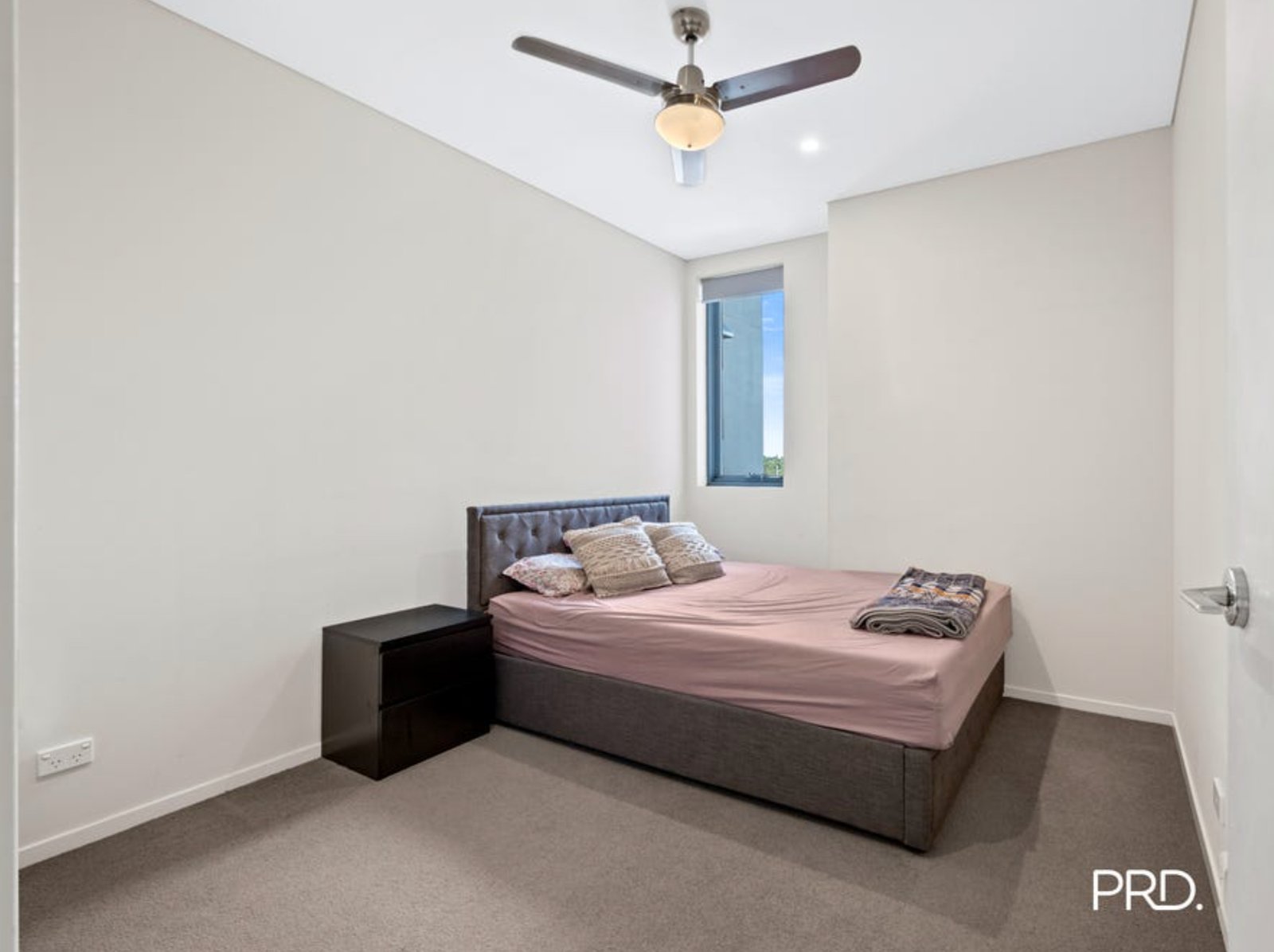 30/206 Great Western Hwy  Kingswood 9