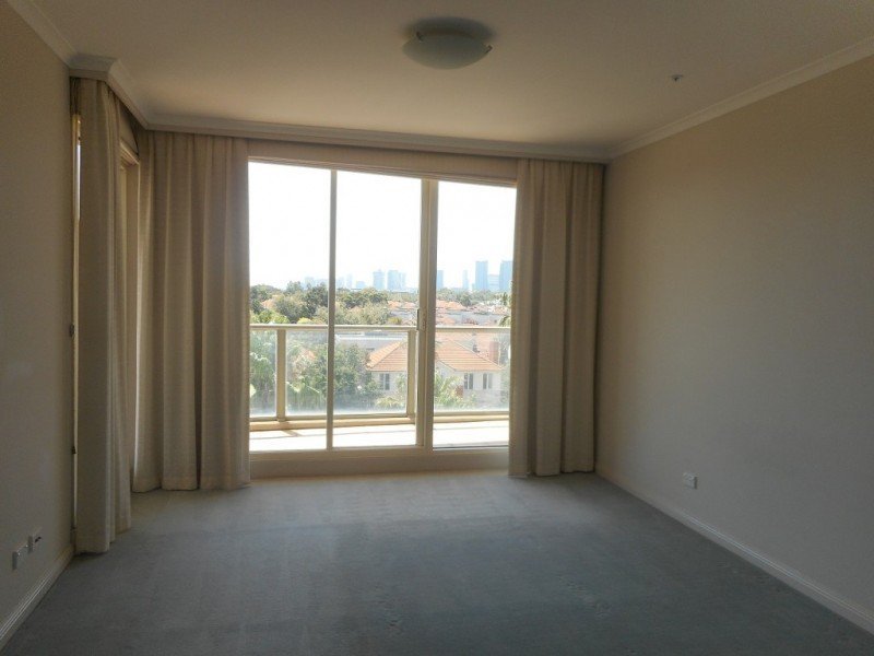 Gallery: 302/115 Beach Street