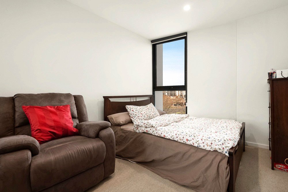 Gallery: 302/2 Clarence Street