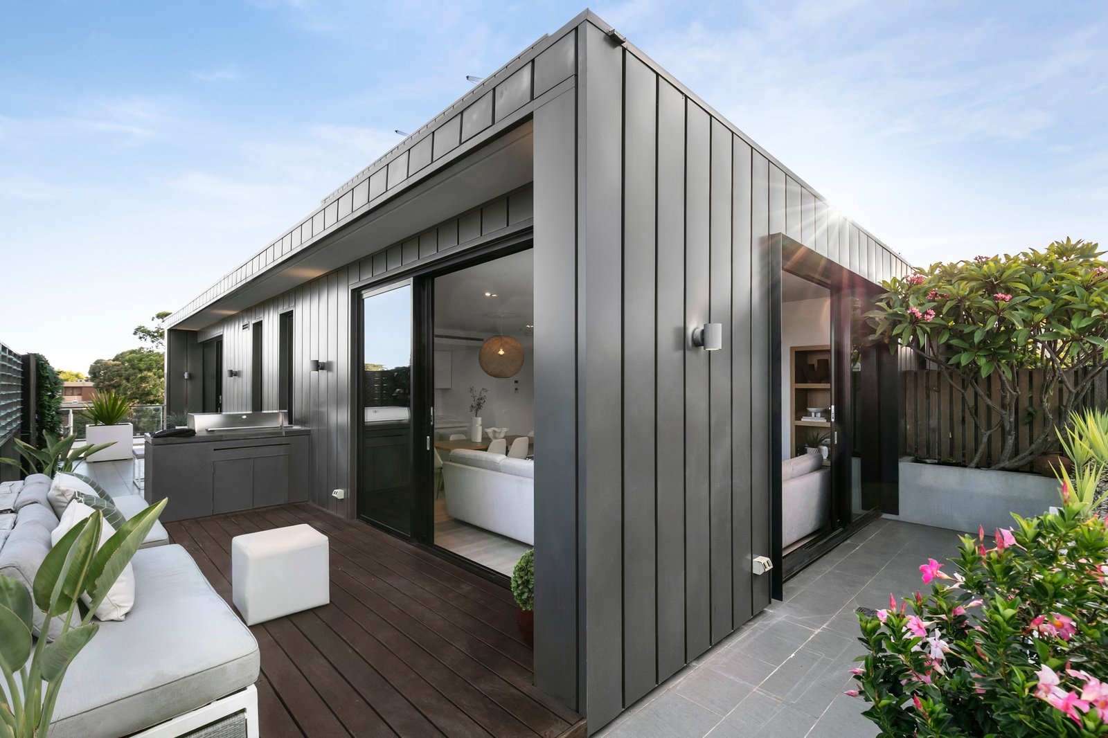 302/2 Cromwell Road, South Yarra, 3141