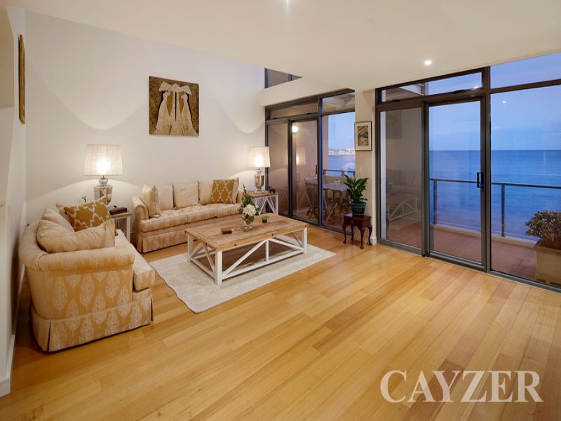 Gallery: 302/2 Pier Street